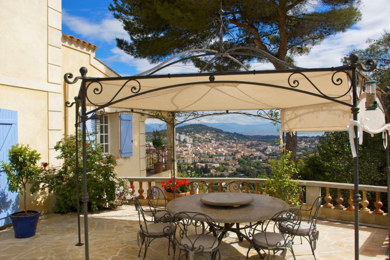 Villa Le Port D'Attache Валлорис Экстерьер фото